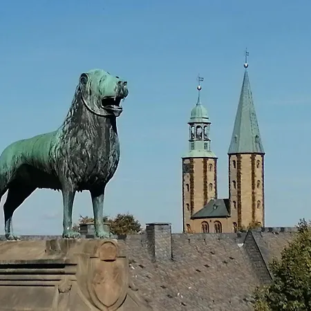 Serenade Am Zwinger 아파트 *